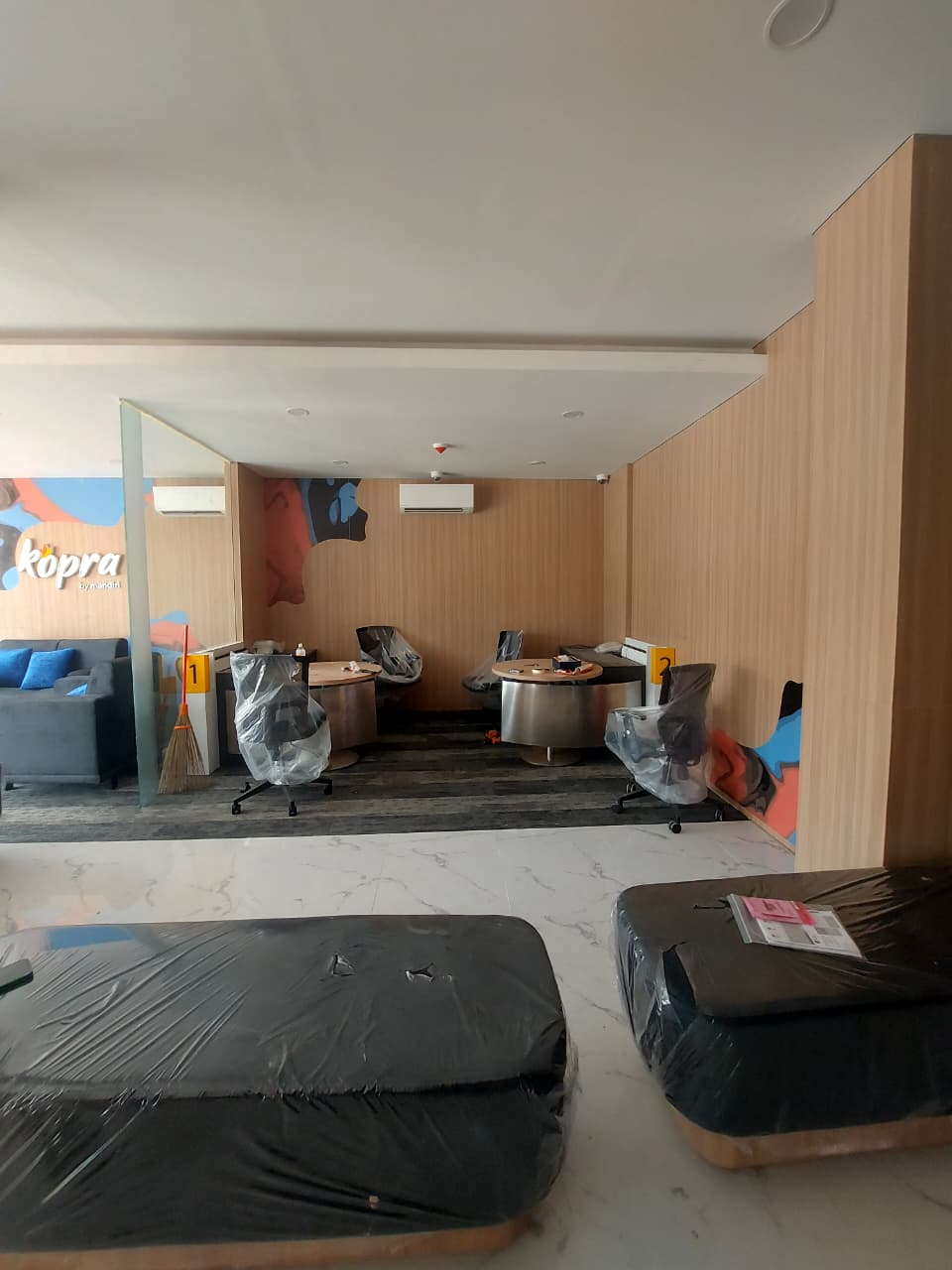 Bank Mandiri Kertamukti